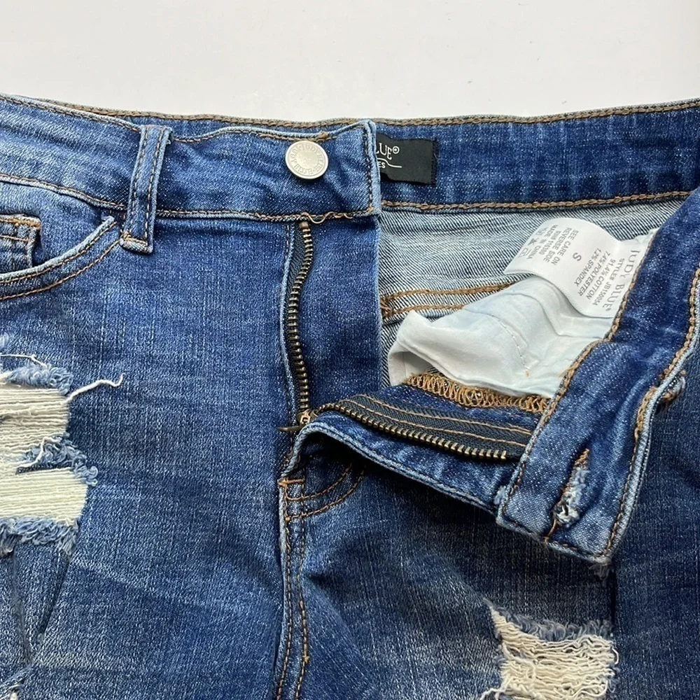 Judy Blue 3” Inseam Mid Rise Shorts Size S